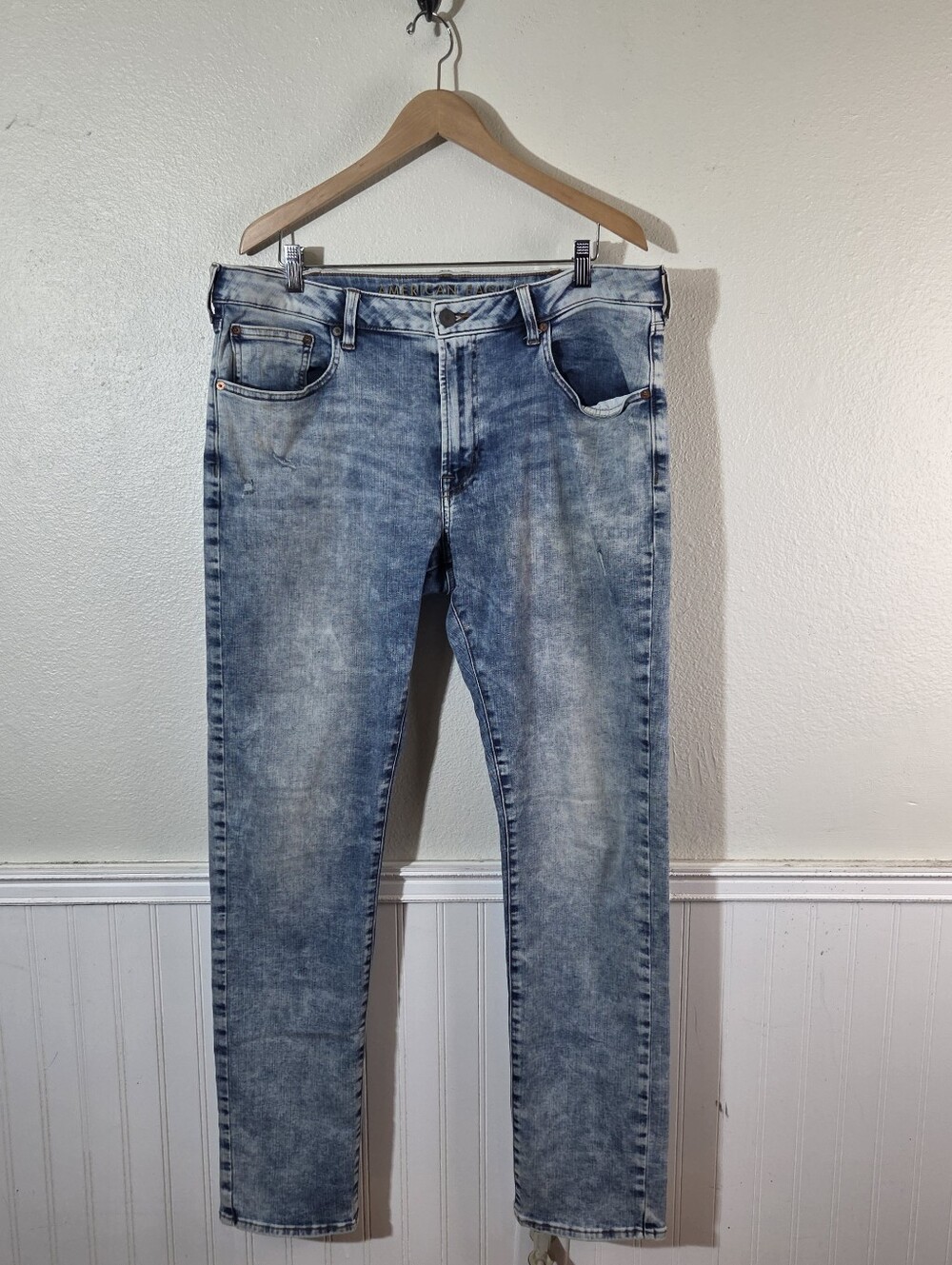 American Eagle Mens 38x36 Light Acid Wash Slim Straight Stretch Jeans Blue